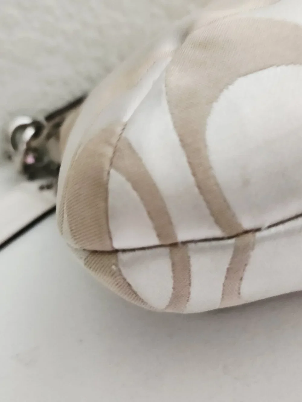 Euc Coach Kristen Light Khaki Signature Shoulder Bag